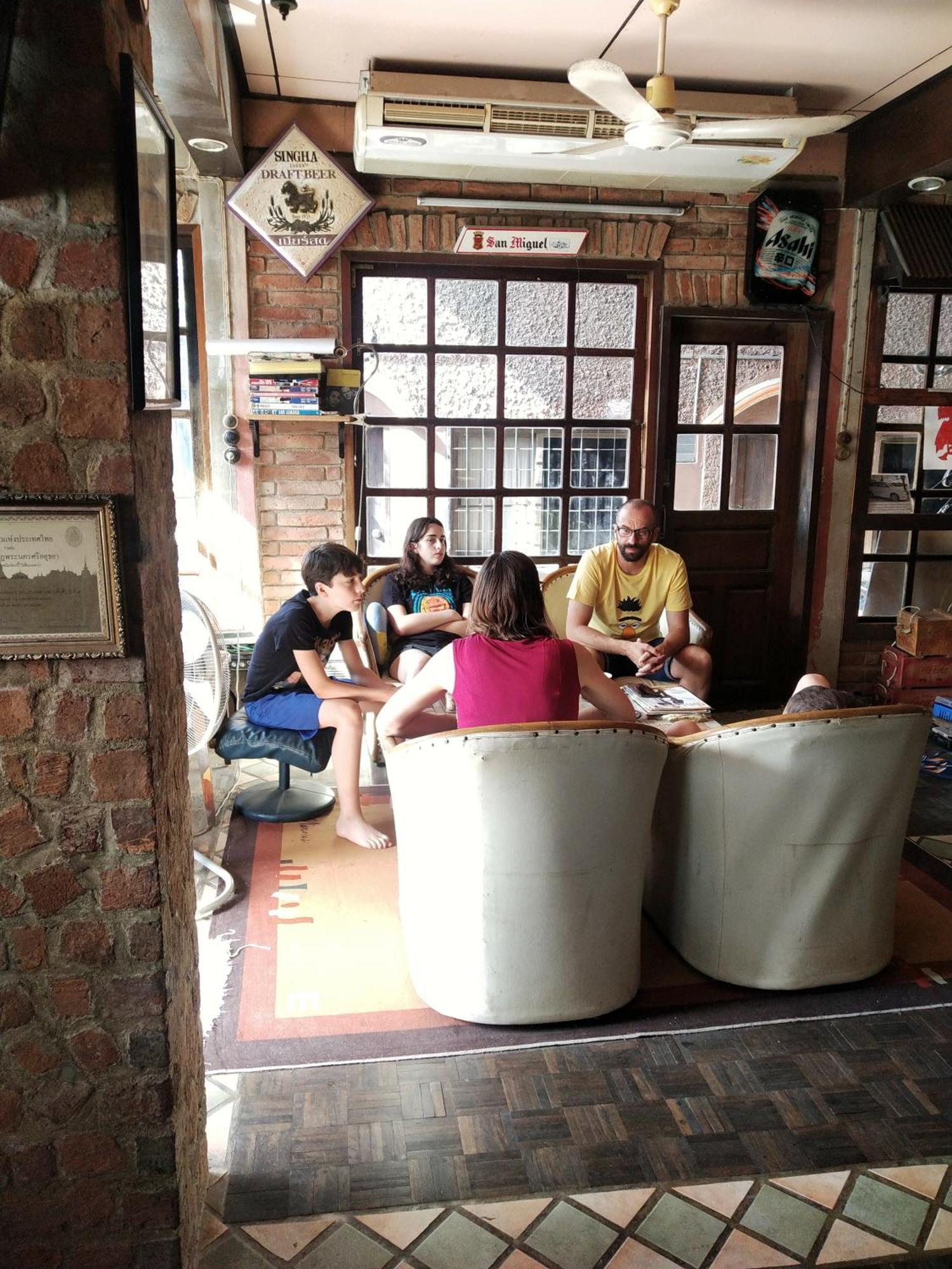 Brickhouse Ayutthaya Guesthouse Est 1986 المظهر الخارجي الصورة