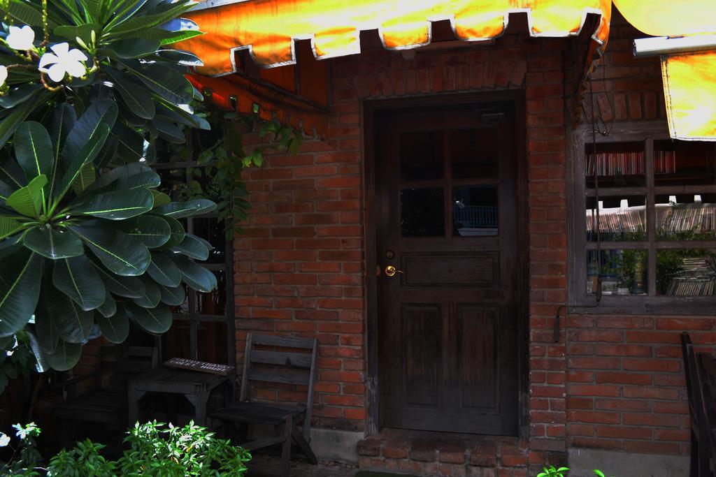 Brickhouse Ayutthaya Guesthouse Est 1986 المظهر الخارجي الصورة